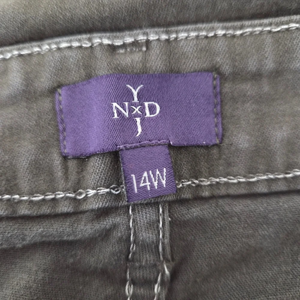 NYDJ‎ Grey Bootcut Jeans Lift Tuck Technology Size 14W Made in USA Womens